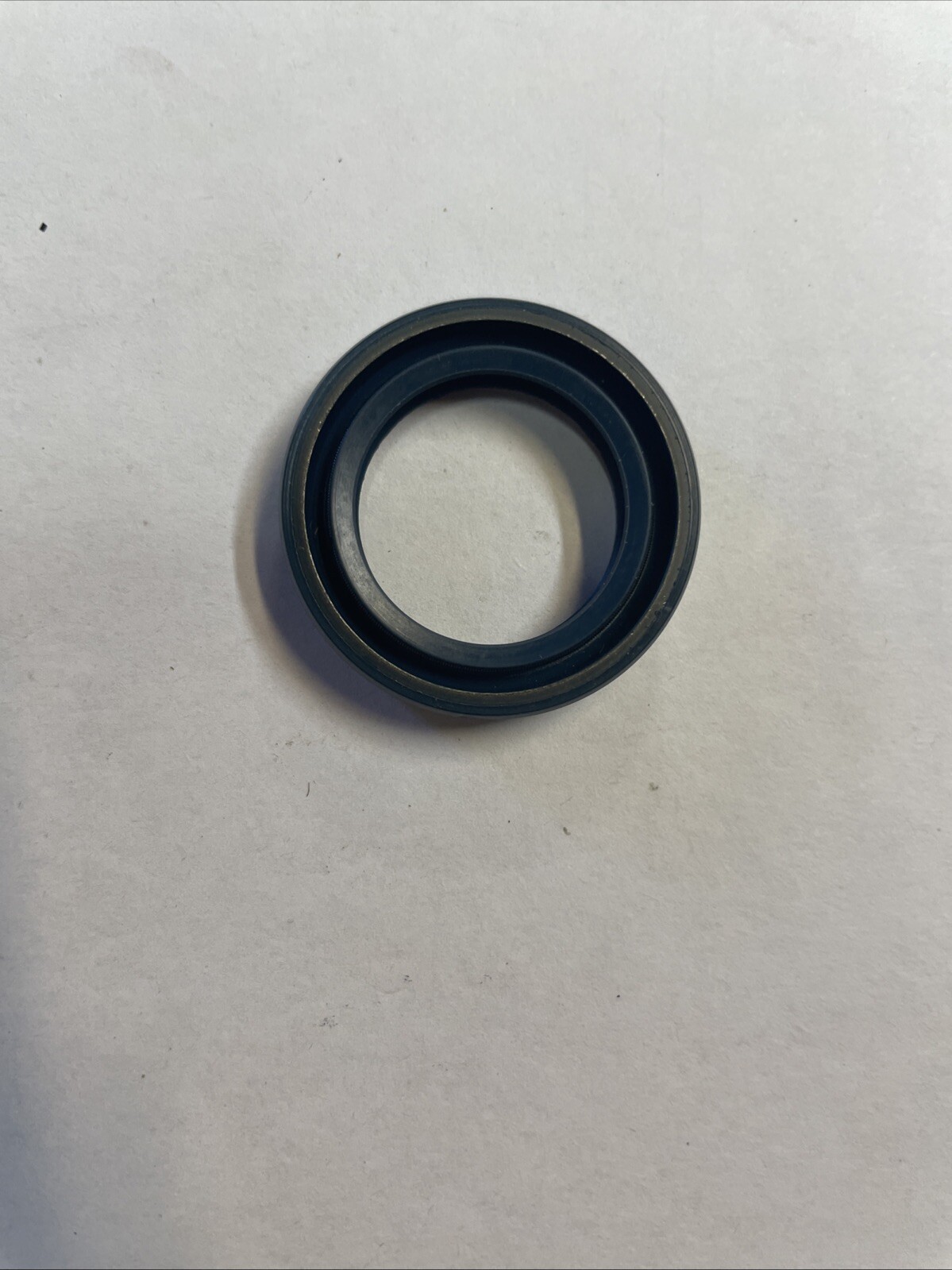 GENUINE STIHL O41 041 AV FARMBOSS/SUPER 041AV 041FB 041G OIL SEAL - NEW OEM -B22 product image