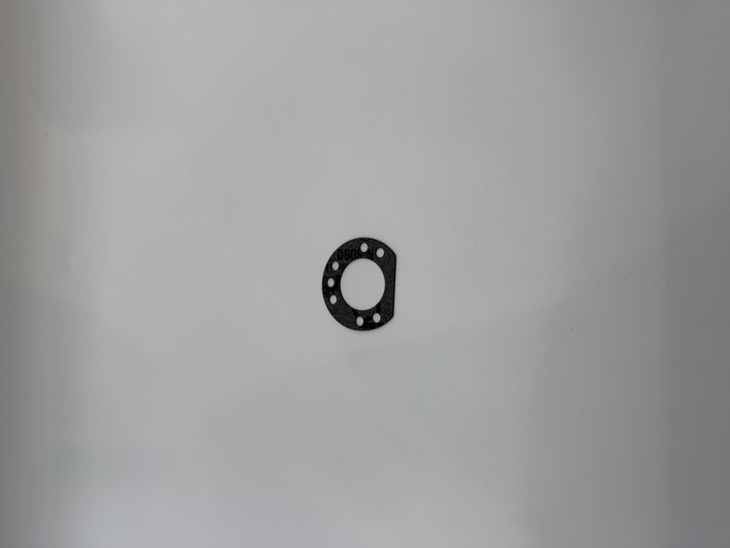 NEW OEM STIHL OIL PUMP GASKET  1120-649-1101, 1105 009 010 011 012 AV AVT product image