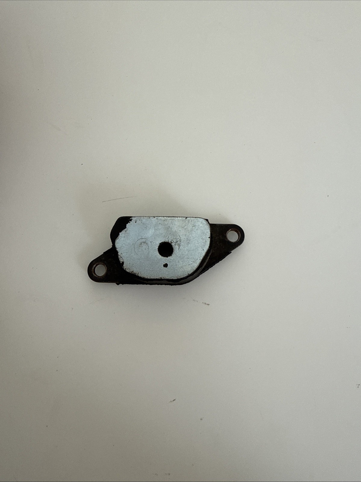 Stihl 045 056 AV Chainsaw Buffer Mount 1115 790 9905 OEM product image