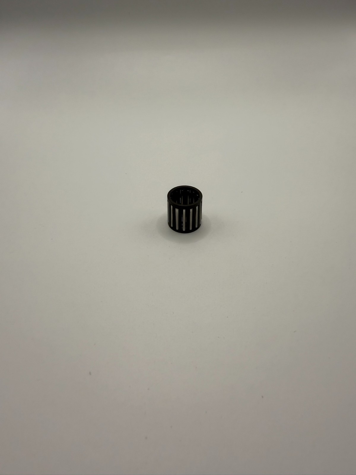 NEW GENUINE OEM STIHL Chainsaw Needle Bearing Cage  9512-003-3770 (95120033770) product image