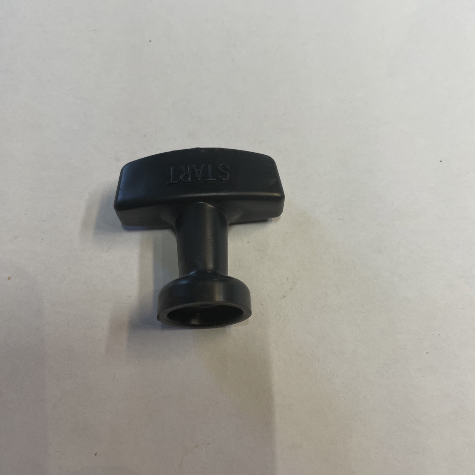New Stihl OEM Part, 4112-195-3400, Starter Grip Weed Eater Style product image
