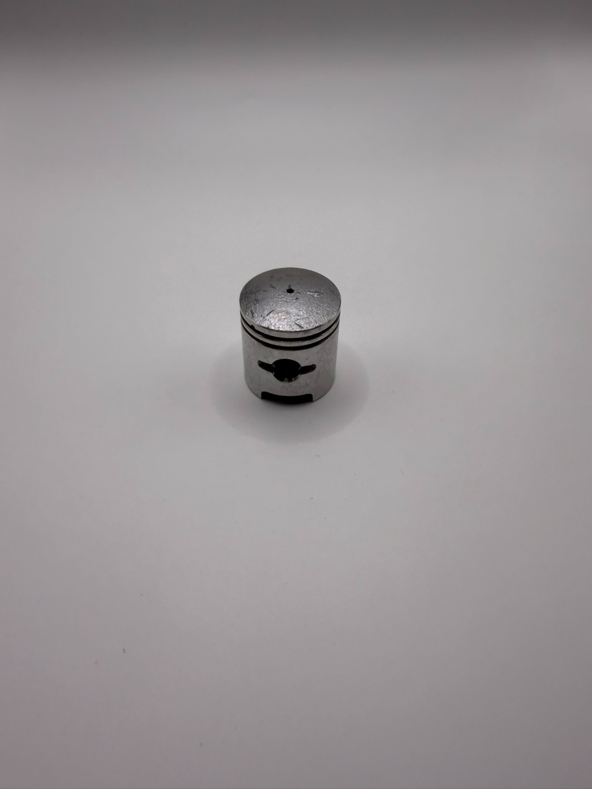 NEW OEM Stihl Piston Part # 4118 034 0501 Genuine Part product image