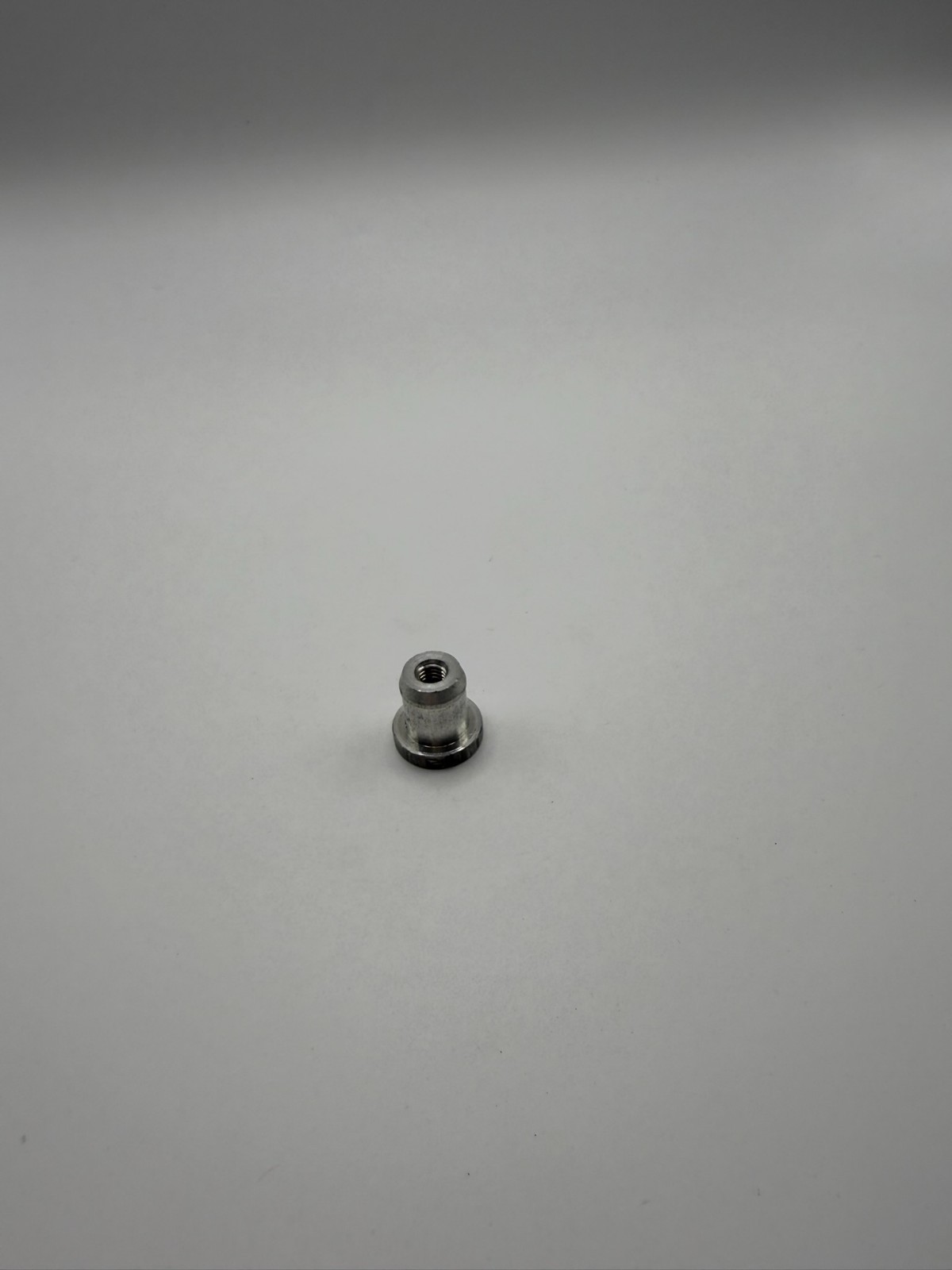 NEW OEM SLOTTED NUT FOR STIHL 028 032 042 045 048 1113-141-8305 product image