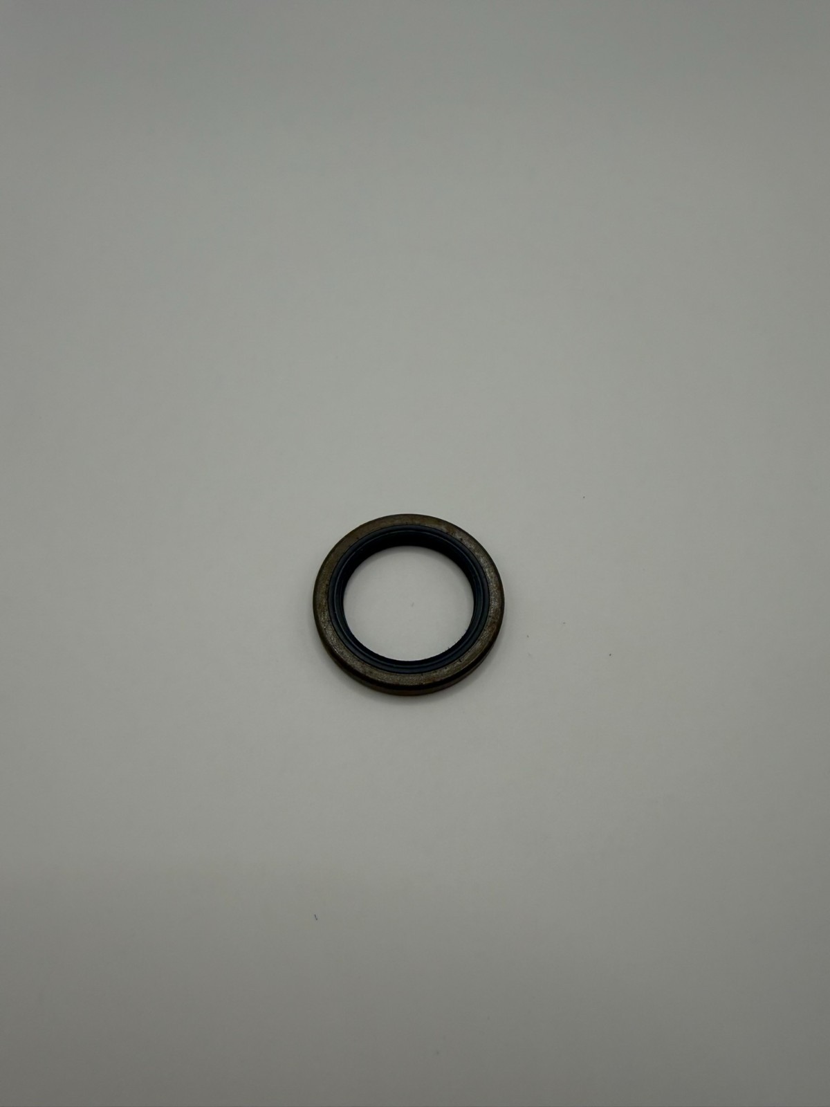Genuine STIHL Oil Seal (23.8x33.4x4mm) 056 9640-003-2690 OEM product image