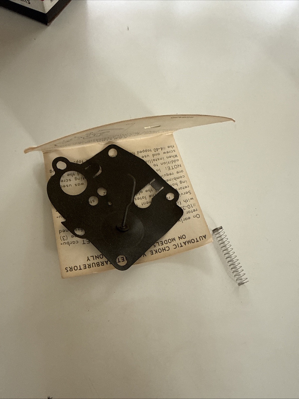 NOS Briggs & Stratton OEM 391681 Diaphragm Assembly product image