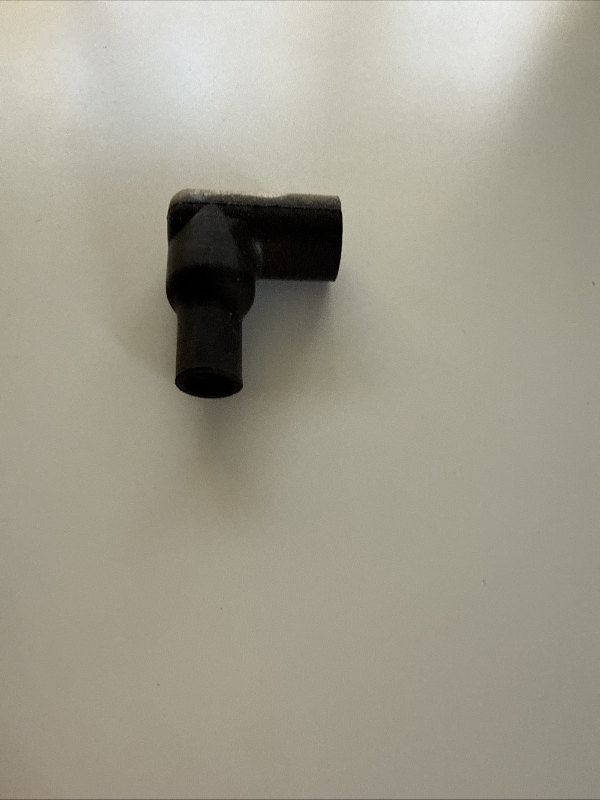 New Briggs And Stratton OEM 66538 Elbow Spark Plug product image