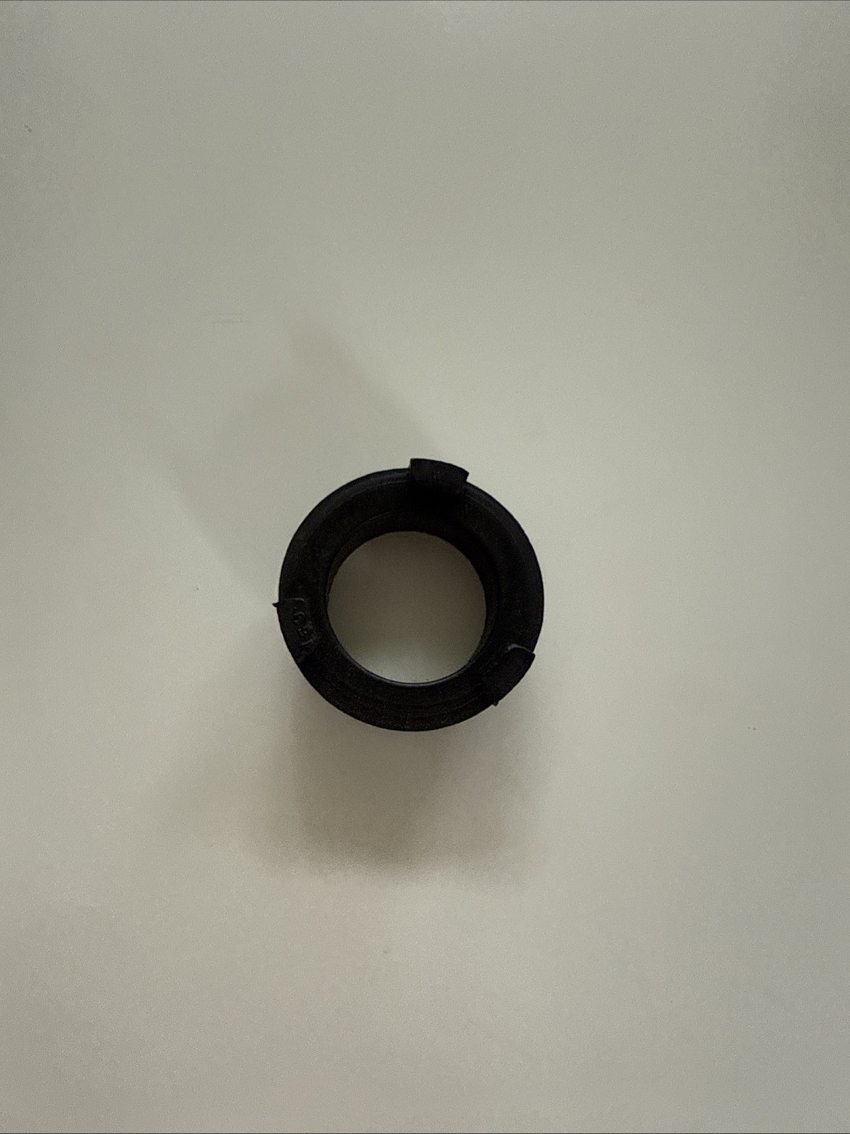New Genuine OEM Briggs and Stratton 270621 Air Cleaner Gasket product image